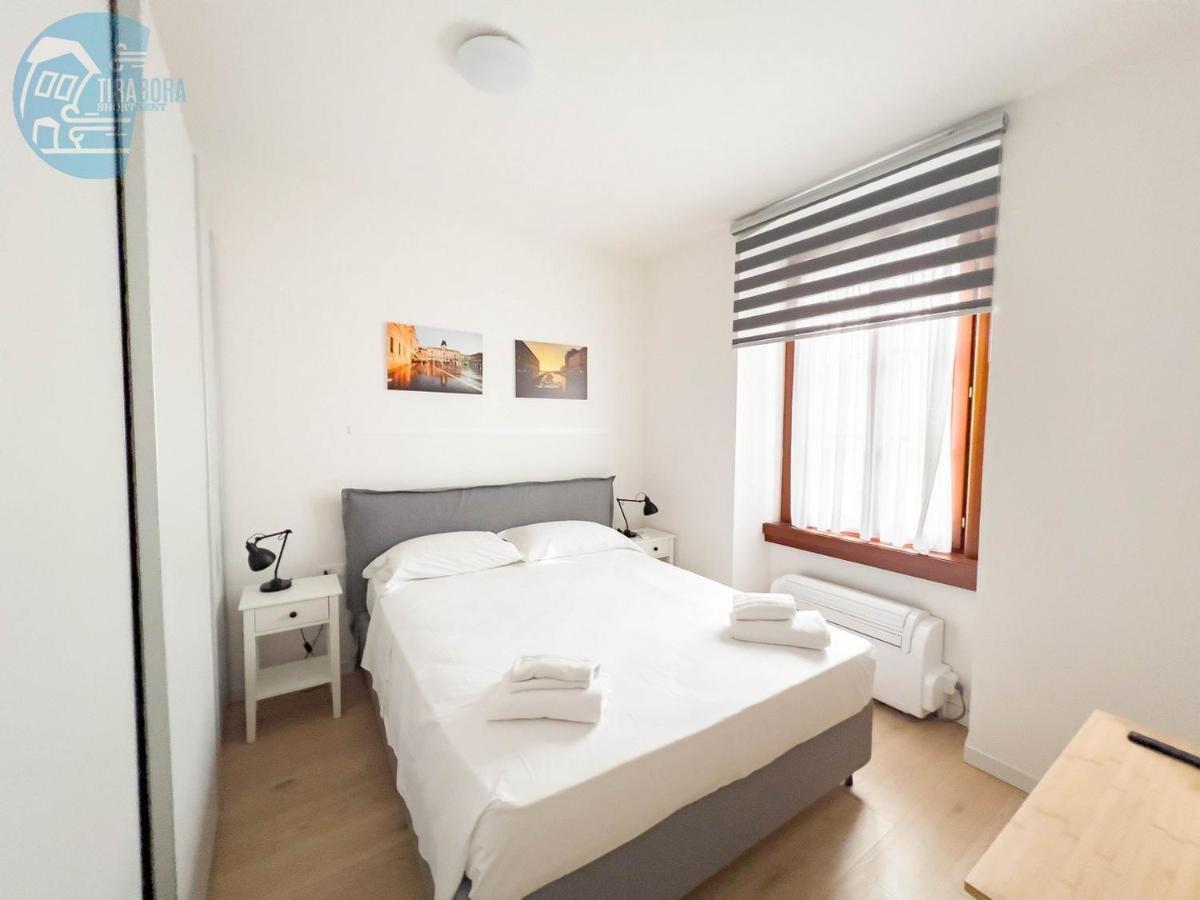 Апартаменти Piazza Della Borsa 3C Tirabora Short Rent Трієст Екстер'єр фото