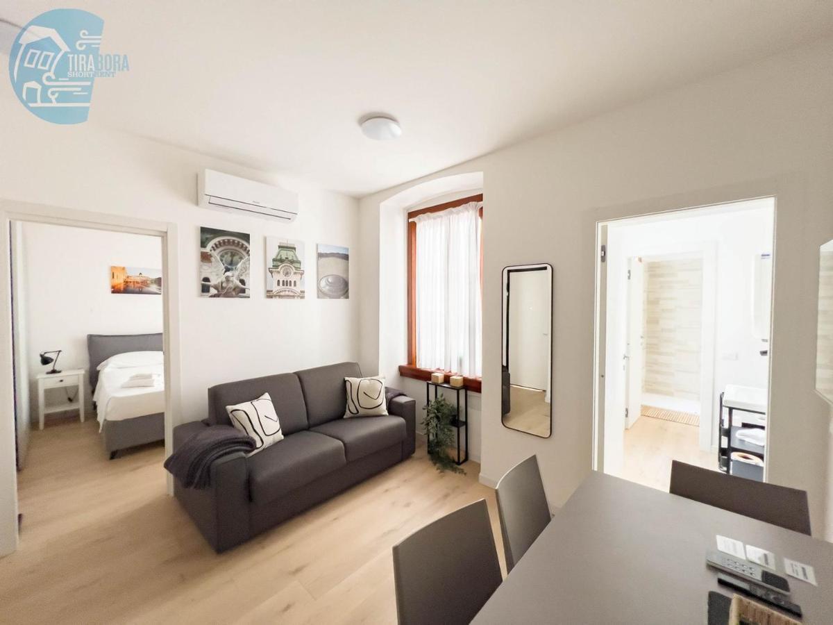 Апартаменти Piazza Della Borsa 3C Tirabora Short Rent Трієст Екстер'єр фото